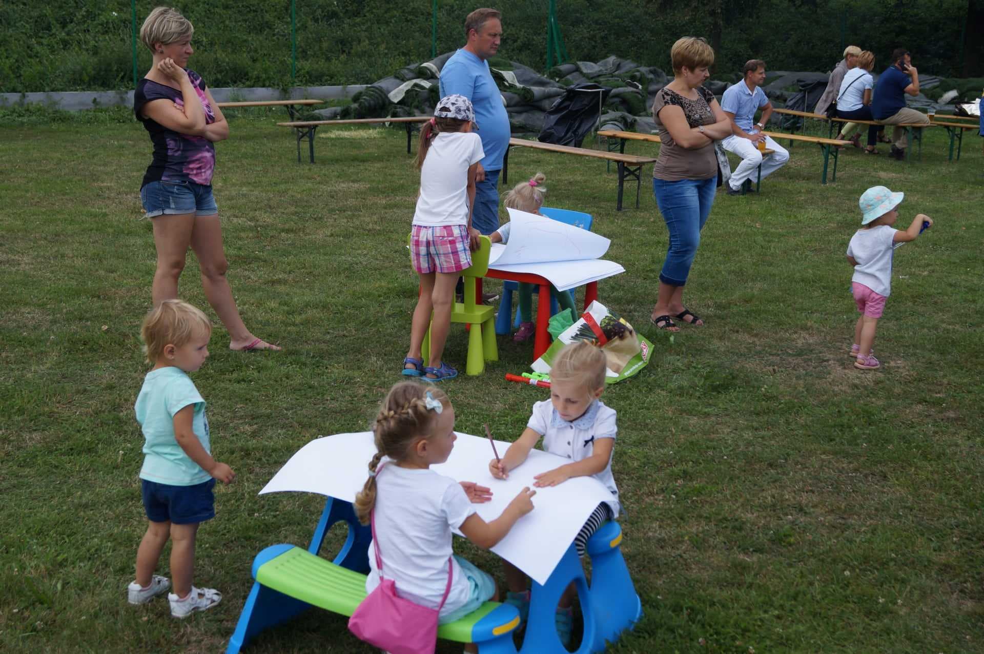Piłkarski Piknik Rodzinny-''Sportowe pożegnanie lata''(23.08.2015)