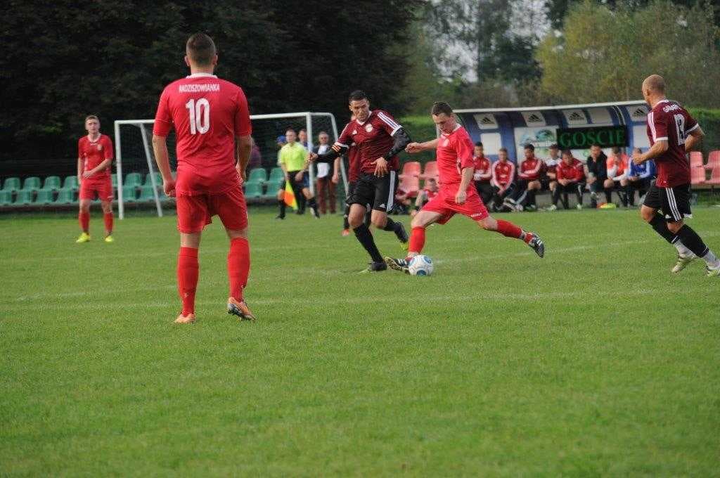 Radziszowianka - Garbarnia Kraków: 0 - 9