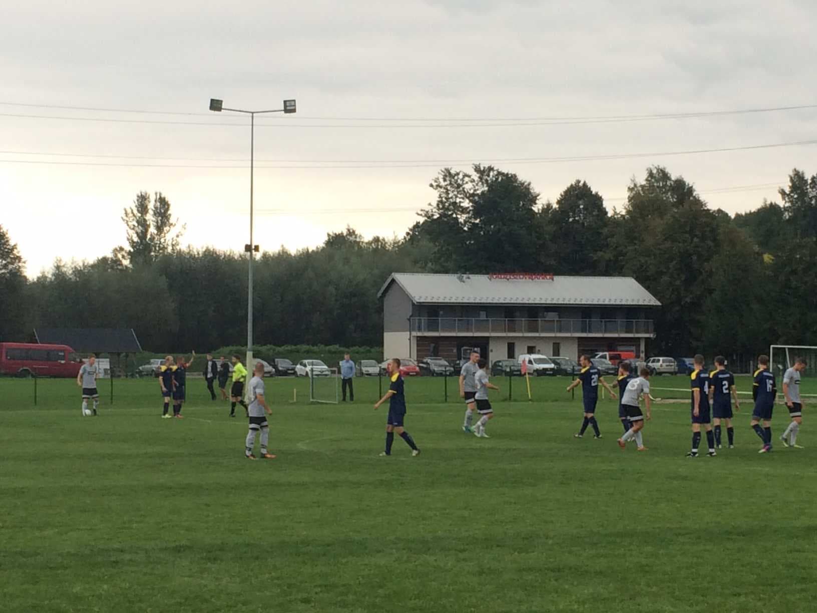 Radziszowianka - Karpaty Siepraw: 2-1