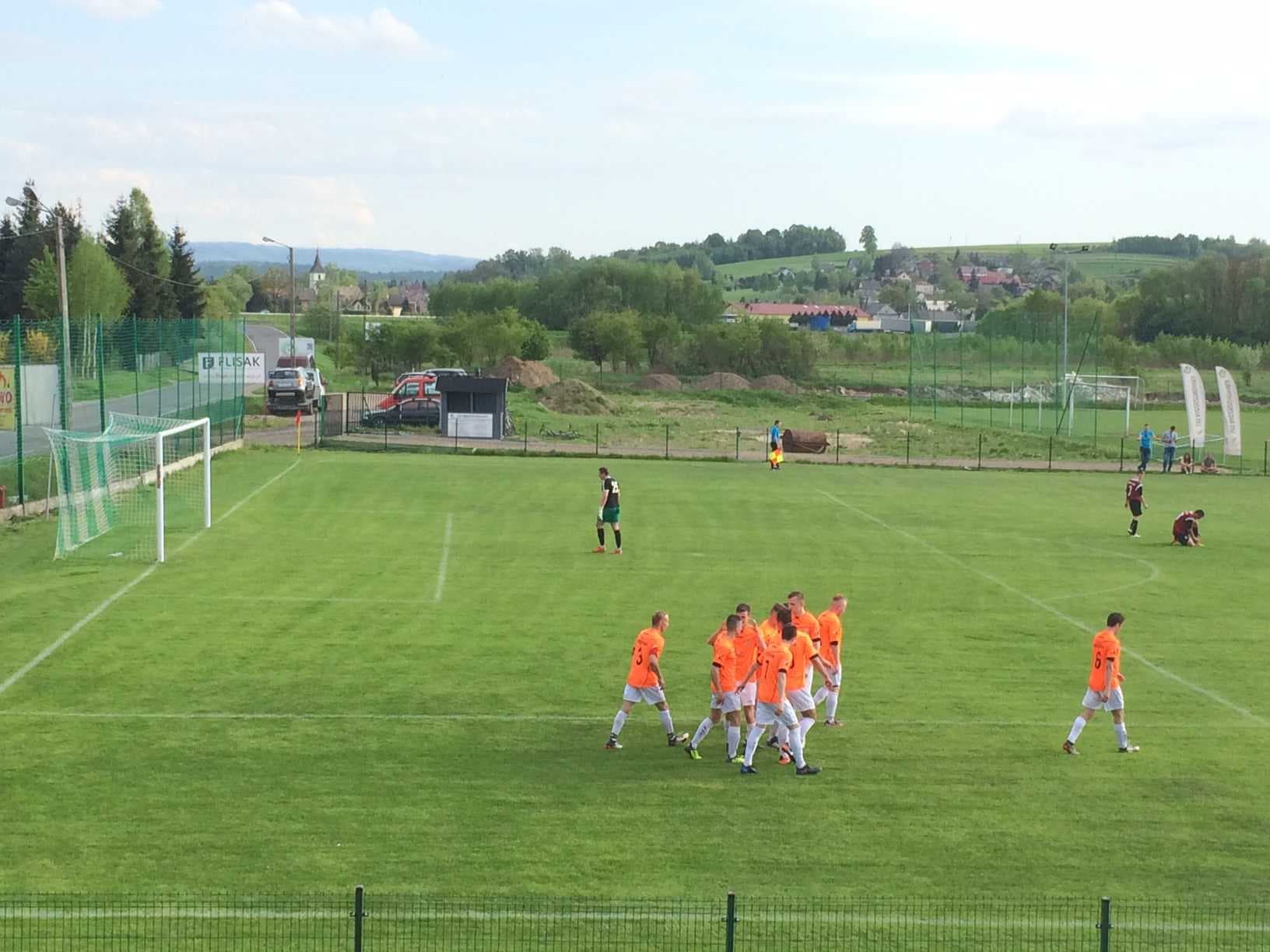 Radziszowianka - Zielonka Wrząsowice: 6-1