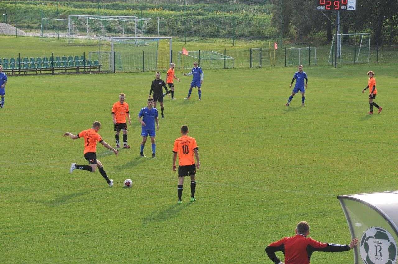 Radziszowianka - Czarni Staniątki: 0-0