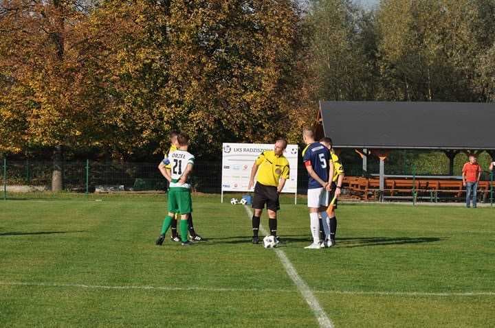 Radziszowianka - Orzeł Myślenice: 3 - 4