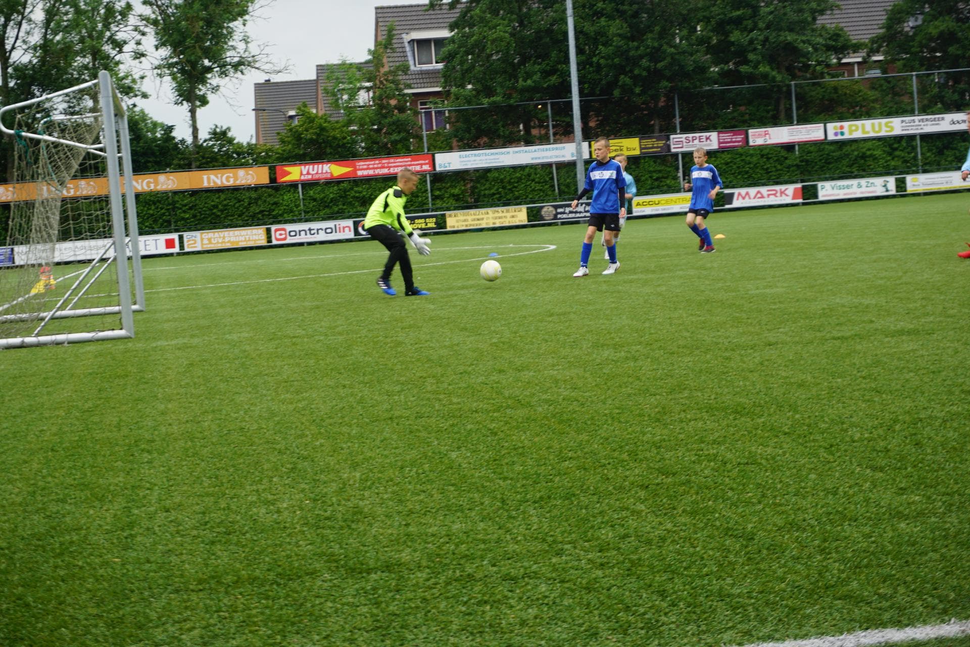 Relacja z wyjazdu na turniej do  Holandii :MEMORIAL CUP COEN MOULIJN, Holandia. U9,10 - 07.06 - 09.06 — zdjęcie 26