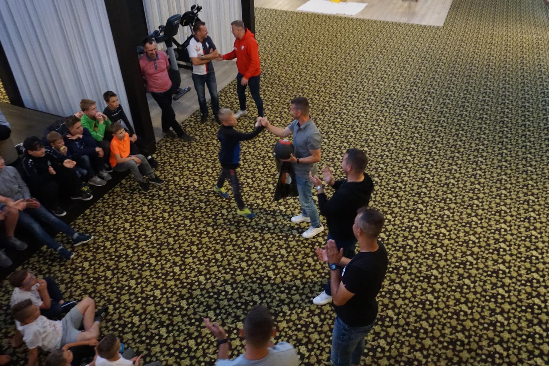 Relacja z wyjazdu na turniej do  Holandii :MEMORIAL CUP COEN MOULIJN, Holandia. U9,10 - 07.06 - 09.06 — zdjęcie 196