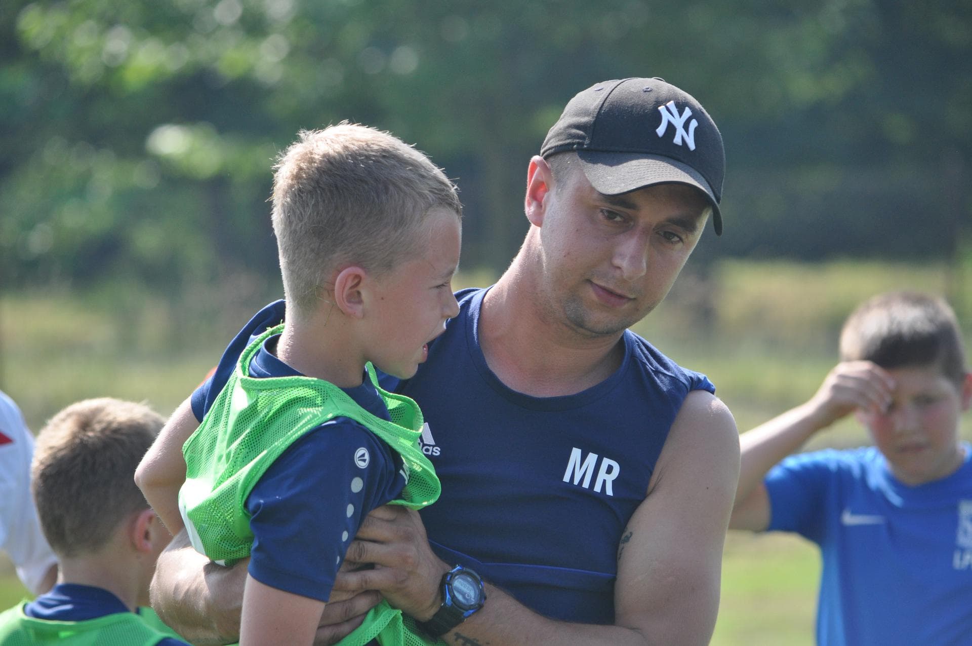ORLIKI Z PUCHAREM „DZIEŃ PIŁKARZA – KRYSPINÓW”