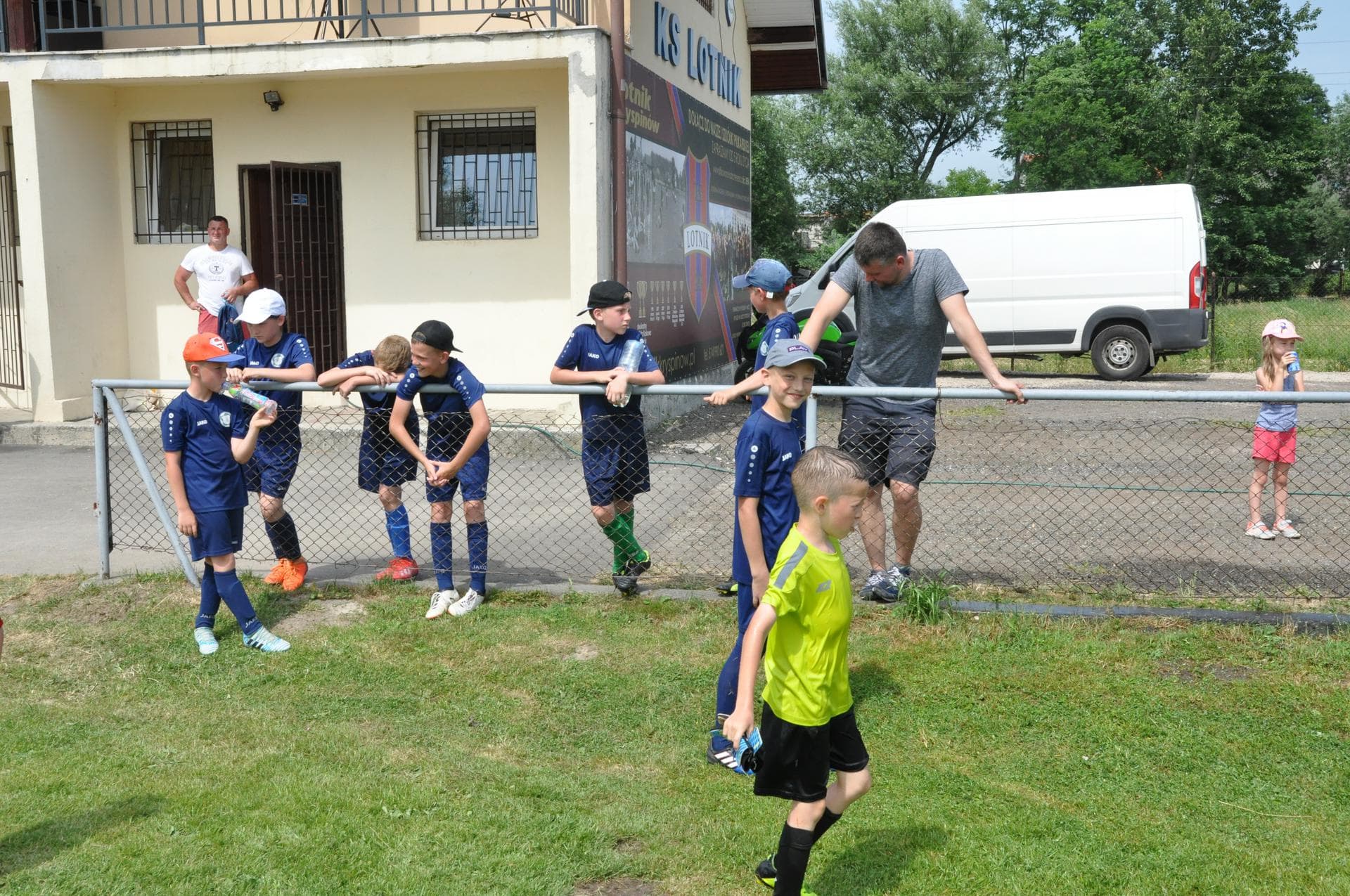 ORLIKI Z PUCHAREM „DZIEŃ PIŁKARZA – KRYSPINÓW” — zdjęcie 122