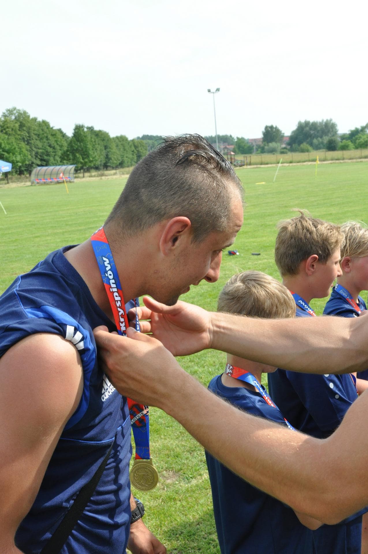 ORLIKI Z PUCHAREM „DZIEŃ PIŁKARZA – KRYSPINÓW” — zdjęcie 183