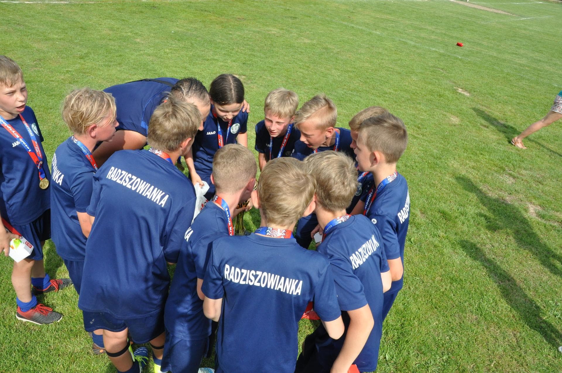 ORLIKI Z PUCHAREM „DZIEŃ PIŁKARZA – KRYSPINÓW” — zdjęcie 190