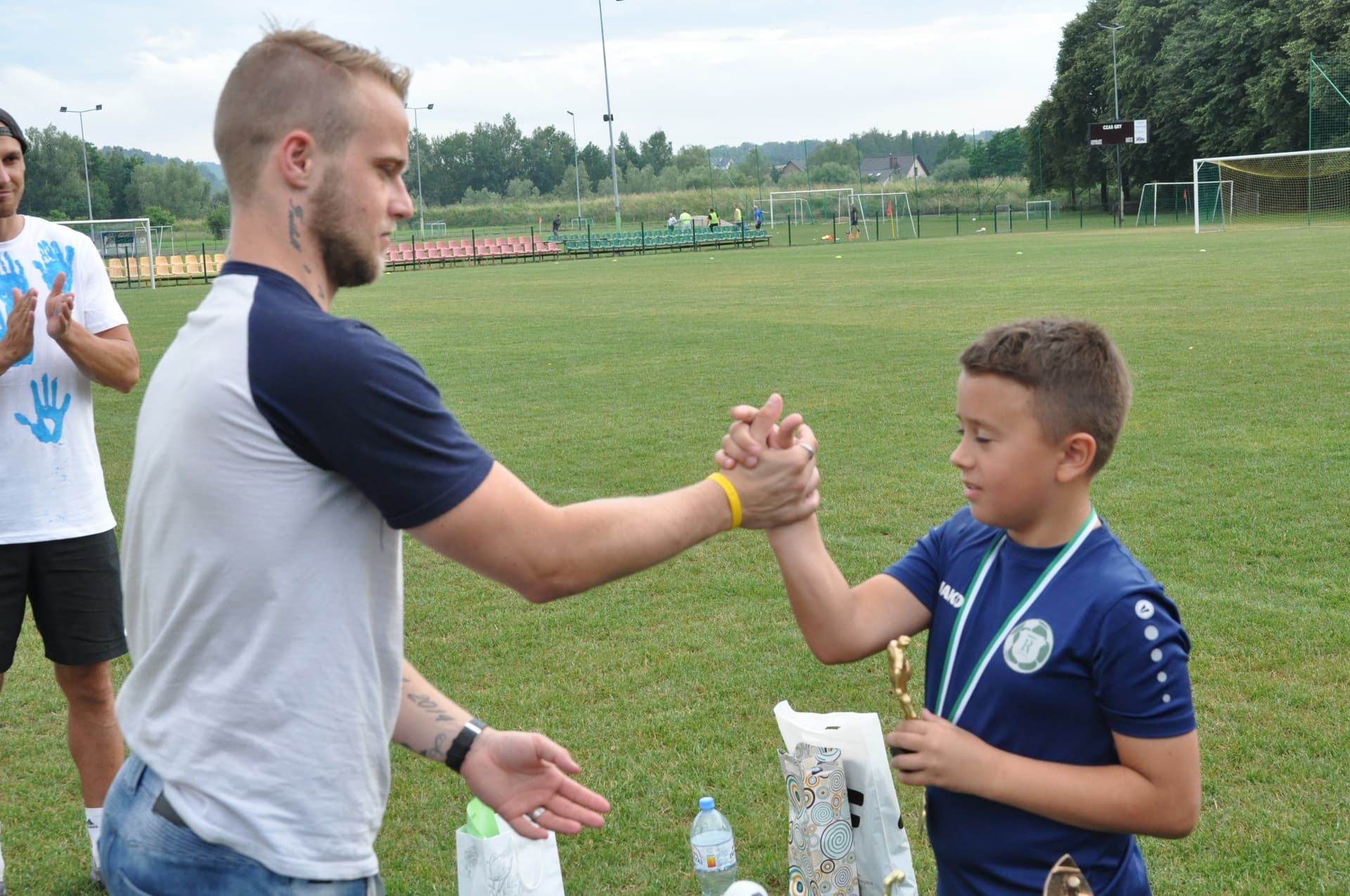 ZAKOŃCZENIE SEZONU ORLIKÓW I ŻAKÓW !!! — zdjęcie 144