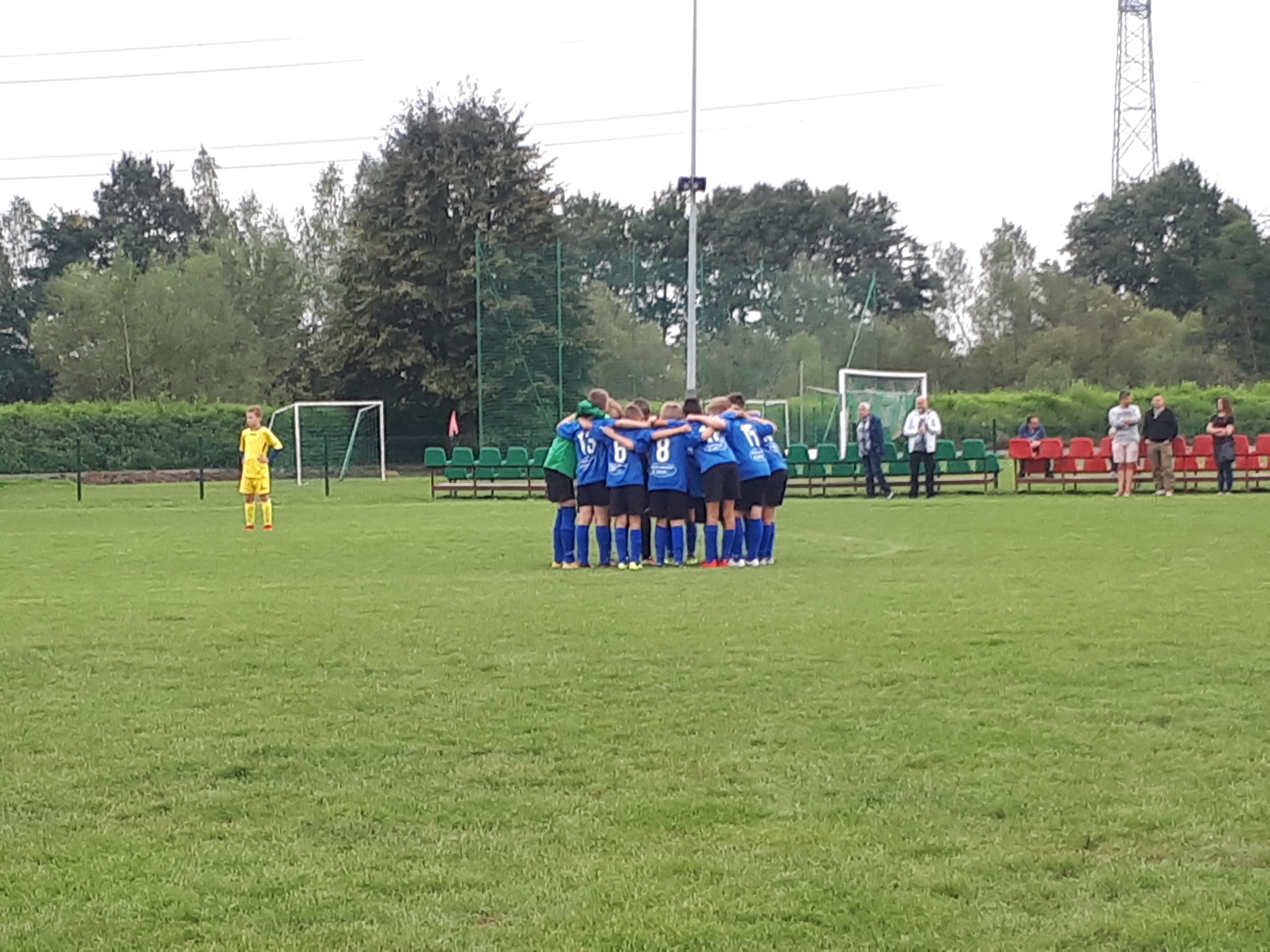 Młodziki: Wieczysta Kraków - Radziszowianka 3:1 — zdjęcie 3
