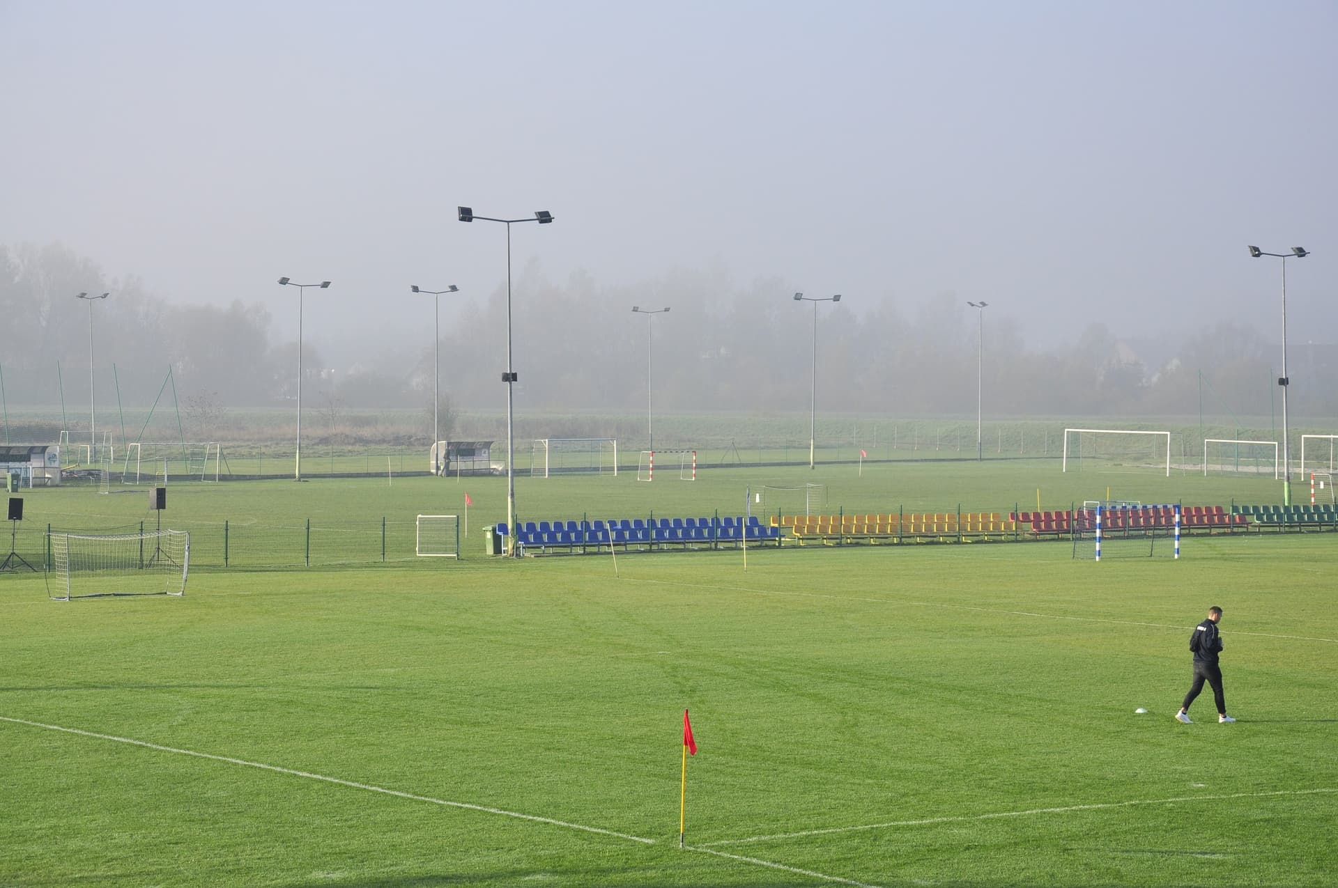 Turniej Piłkarski dla rocznika 2012 - RADZISZOWIANKA CUP I EDYCJA. Fotorelacja. — zdjęcie 9