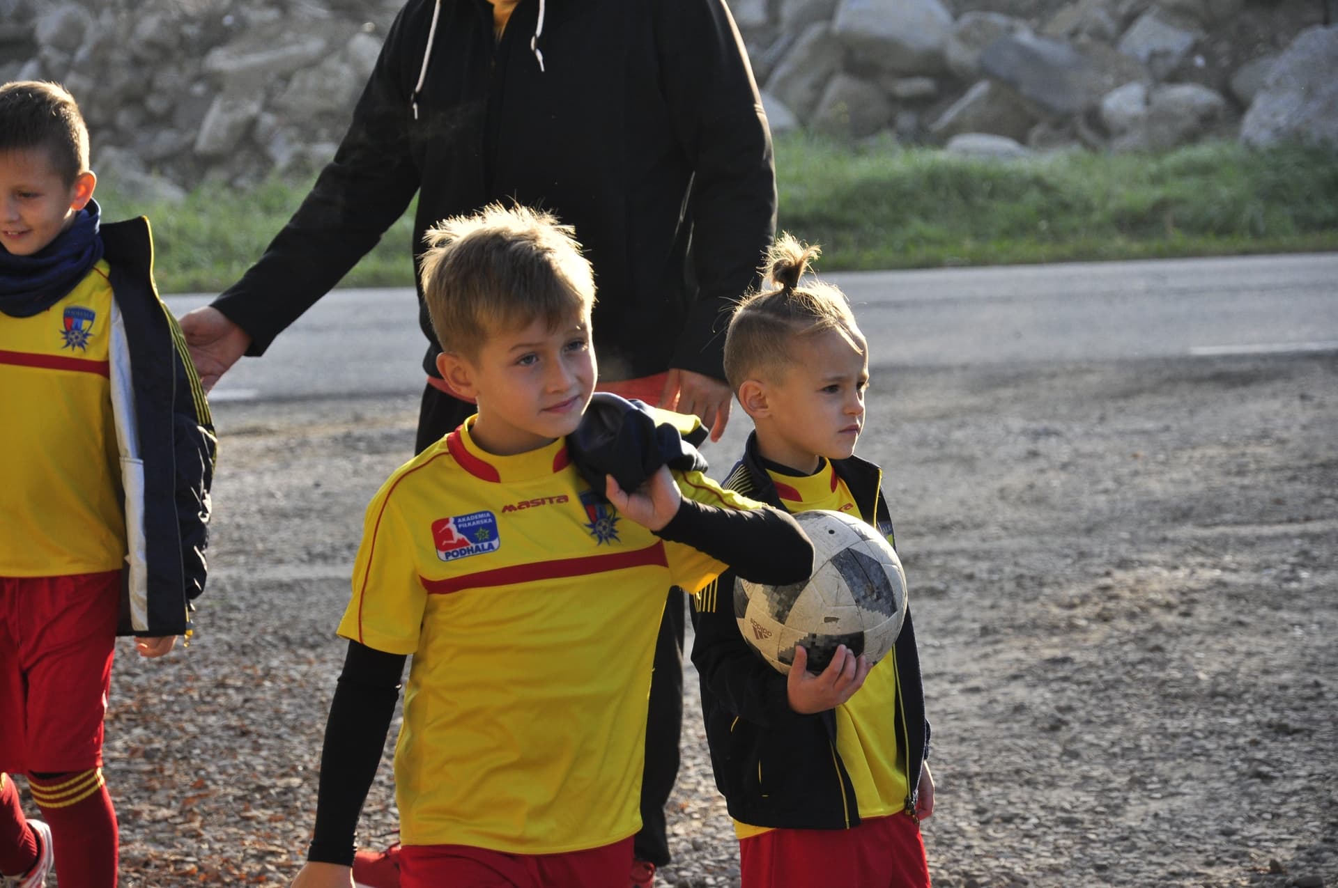 Turniej Piłkarski dla rocznika 2012 - RADZISZOWIANKA CUP I EDYCJA. Fotorelacja. — zdjęcie 11