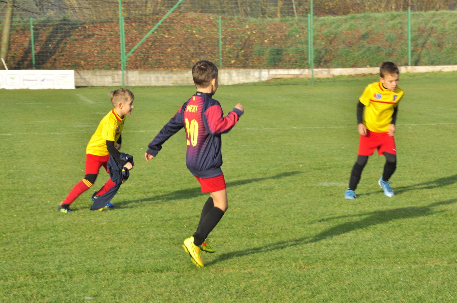 Turniej Piłkarski dla rocznika 2012 - RADZISZOWIANKA CUP I EDYCJA. Fotorelacja. — zdjęcie 16