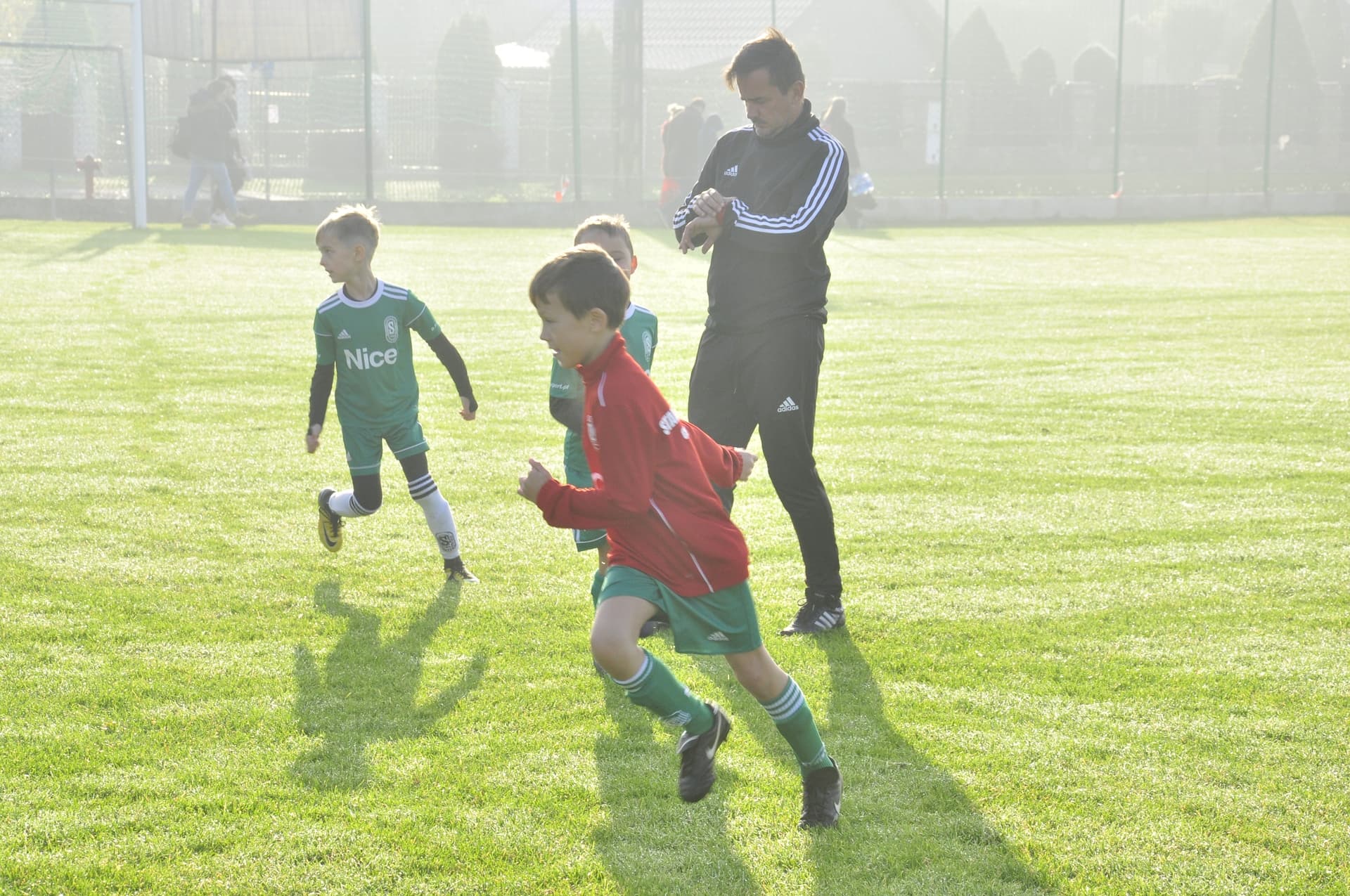 Turniej Piłkarski dla rocznika 2012 - RADZISZOWIANKA CUP I EDYCJA. Fotorelacja. — zdjęcie 25