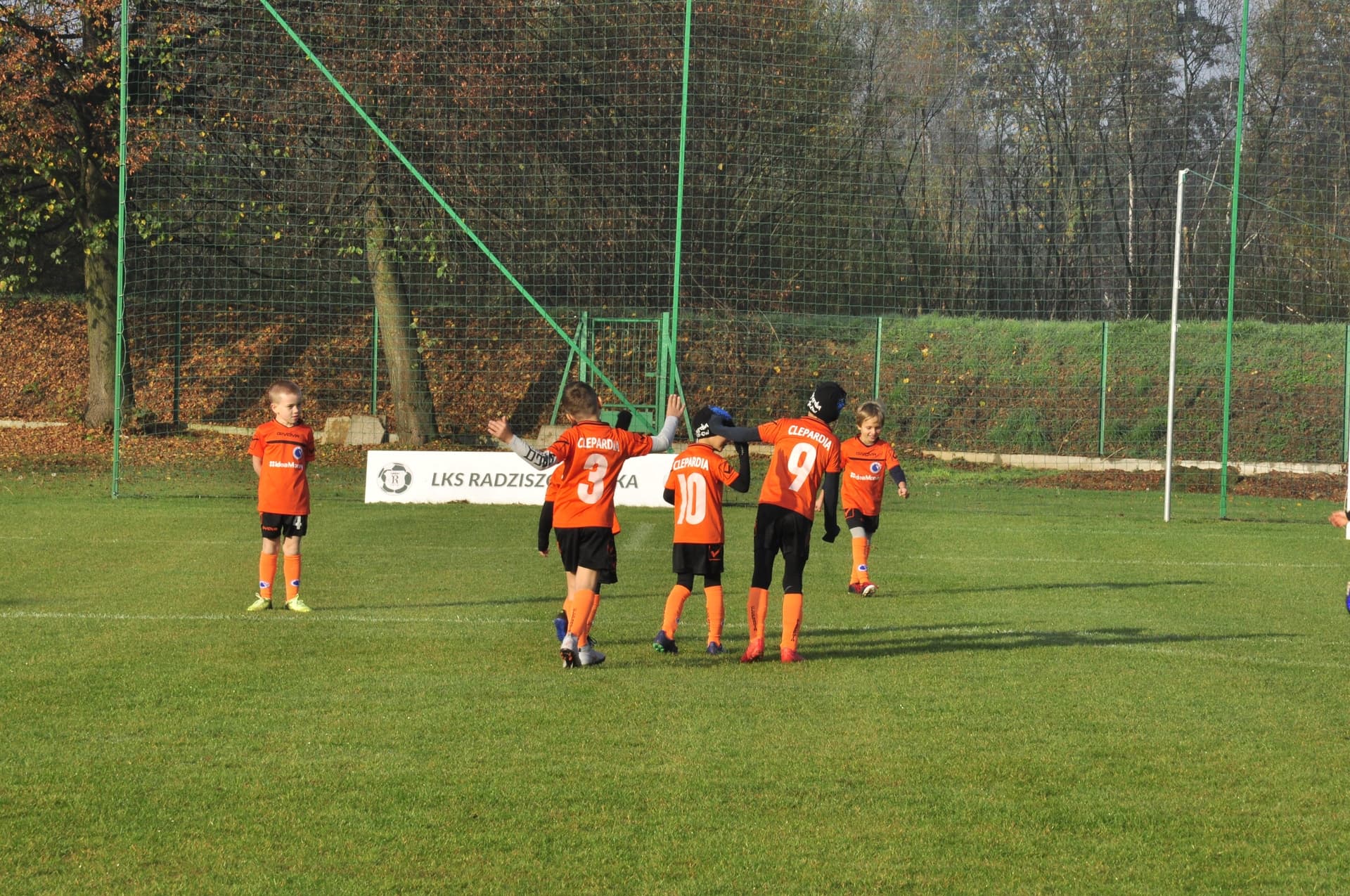 Turniej Piłkarski dla rocznika 2012 - RADZISZOWIANKA CUP I EDYCJA. Fotorelacja. — zdjęcie 29