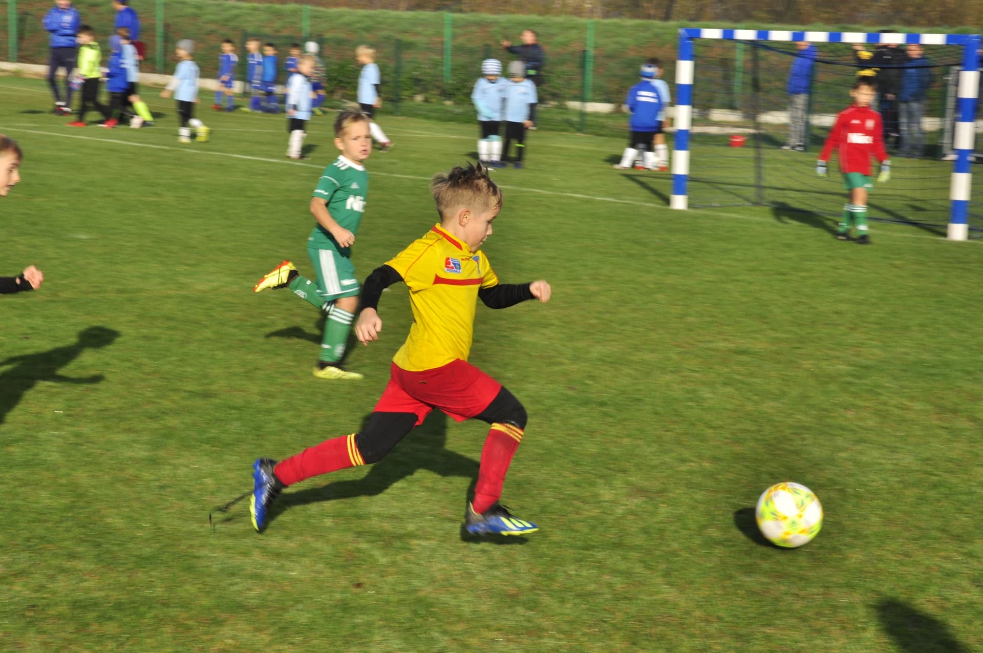 Turniej Piłkarski dla rocznika 2012 - RADZISZOWIANKA CUP I EDYCJA. Fotorelacja. — zdjęcie 44