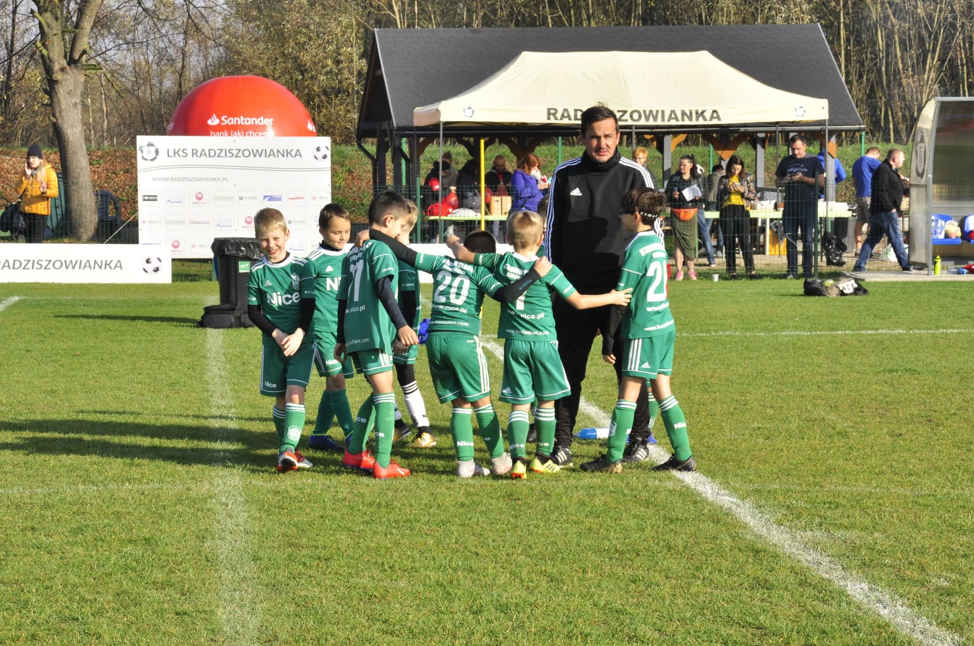 Turniej Piłkarski dla rocznika 2012 - RADZISZOWIANKA CUP I EDYCJA. Fotorelacja. — zdjęcie 146