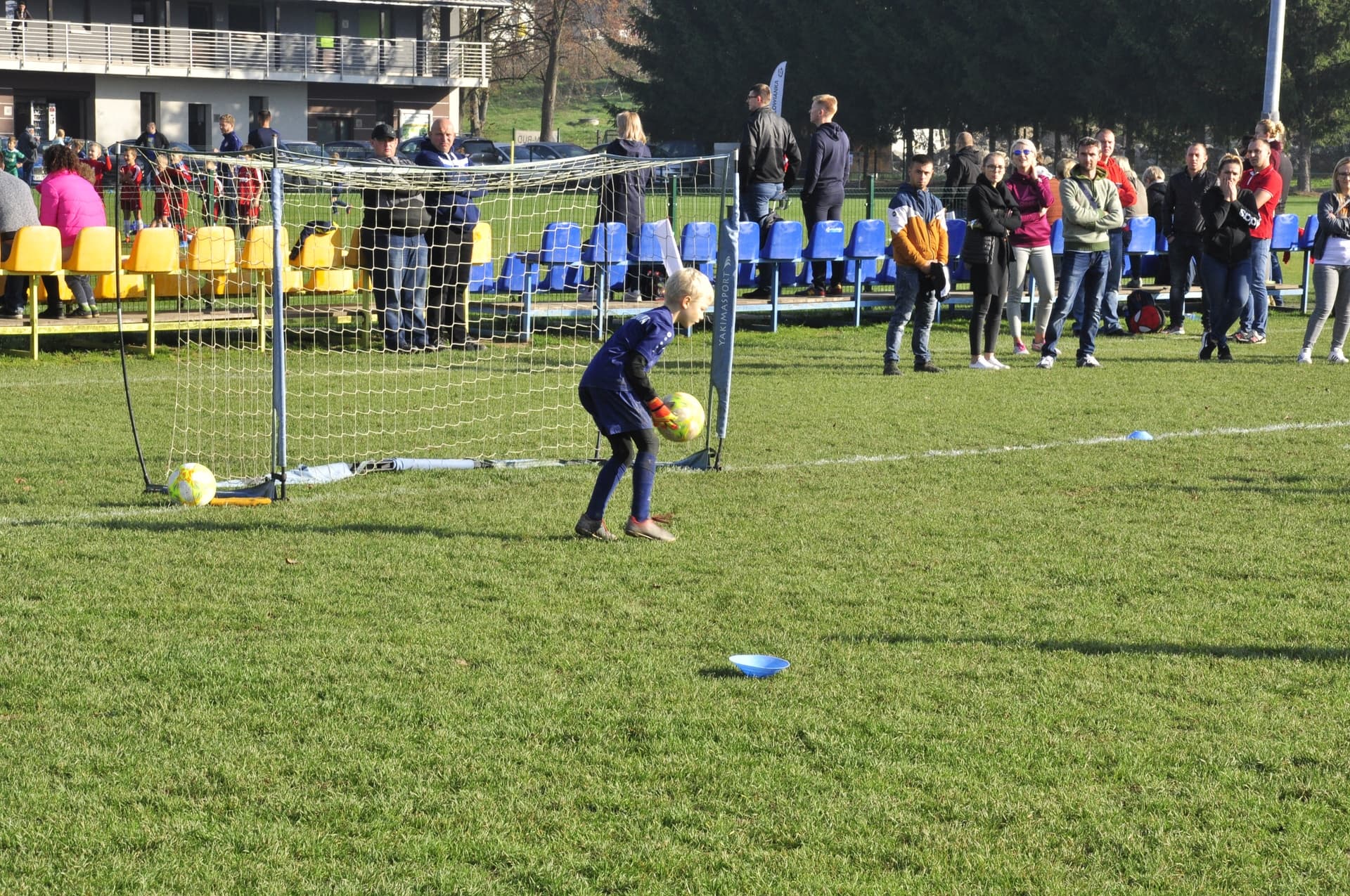 Turniej Piłkarski dla rocznika 2012 - RADZISZOWIANKA CUP I EDYCJA. Fotorelacja. — zdjęcie 190