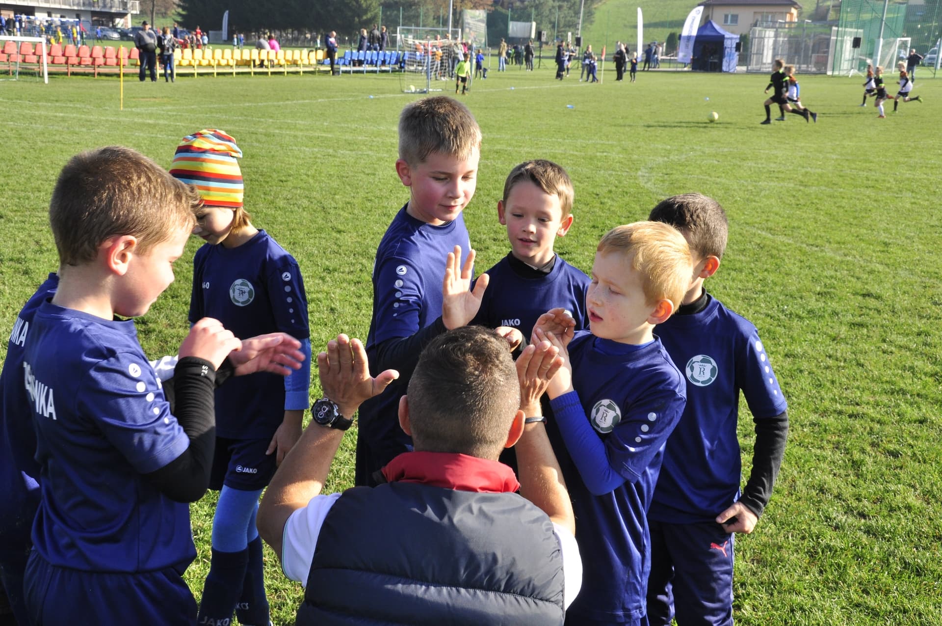Turniej Piłkarski dla rocznika 2012 - RADZISZOWIANKA CUP I EDYCJA. Fotorelacja. — zdjęcie 215