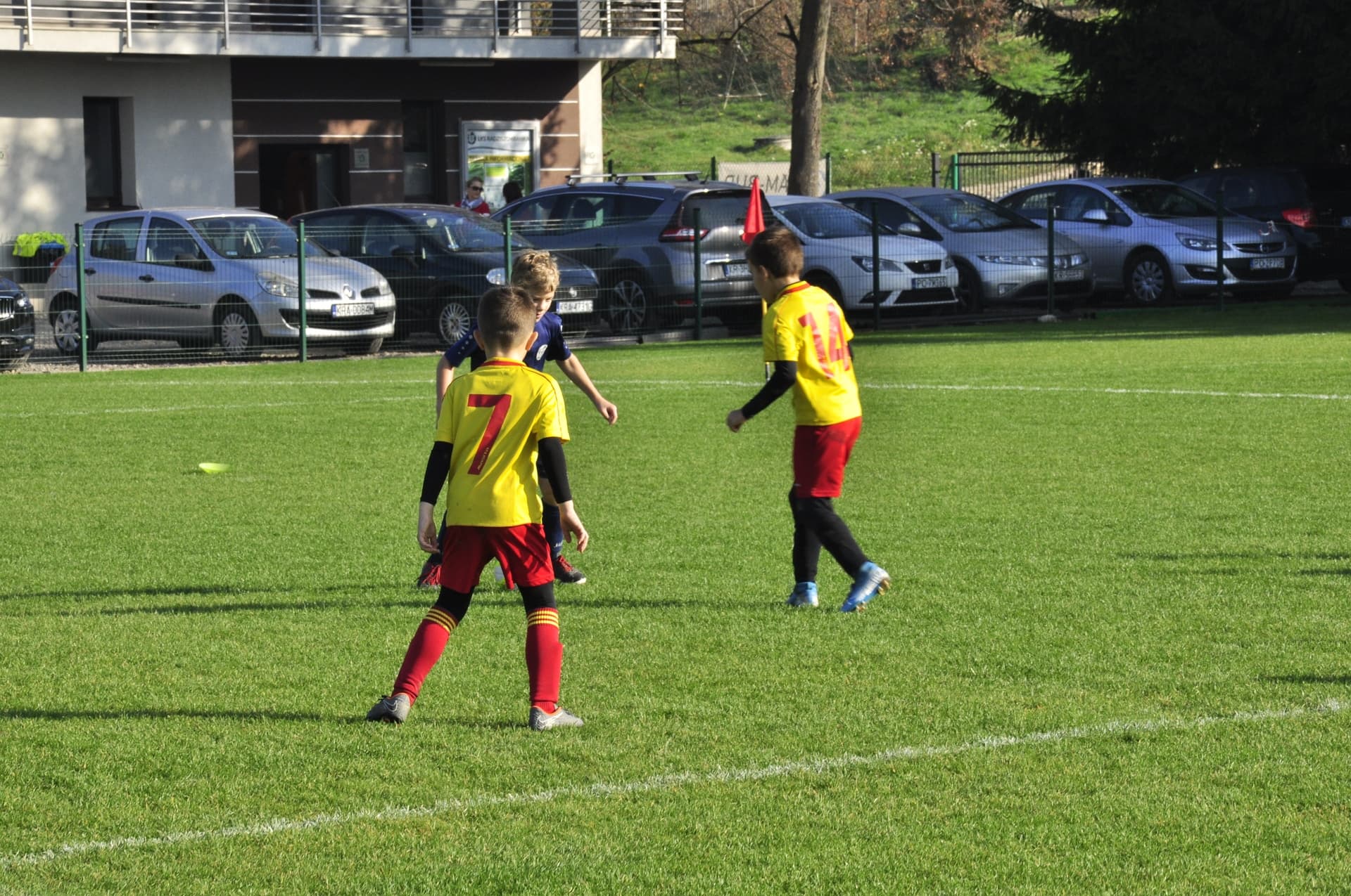 Turniej Piłkarski dla rocznika 2012 - RADZISZOWIANKA CUP I EDYCJA. Fotorelacja. — zdjęcie 277