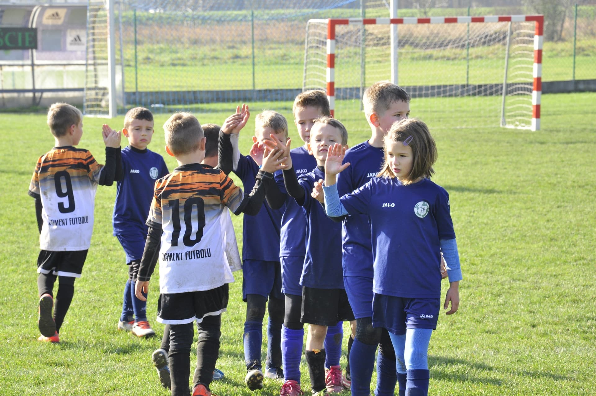 Turniej Piłkarski dla rocznika 2012 - RADZISZOWIANKA CUP I EDYCJA. Fotorelacja. — zdjęcie 324