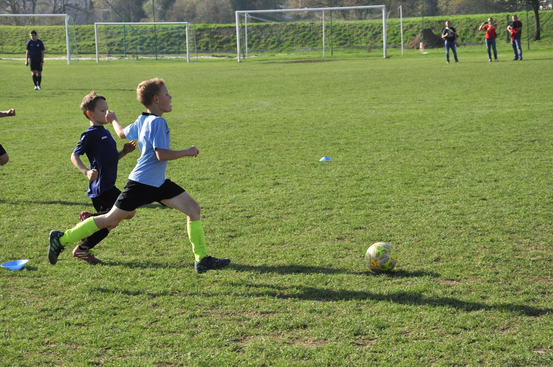 Turniej Piłkarski dla rocznika 2012 - RADZISZOWIANKA CUP I EDYCJA. Fotorelacja. — zdjęcie 415
