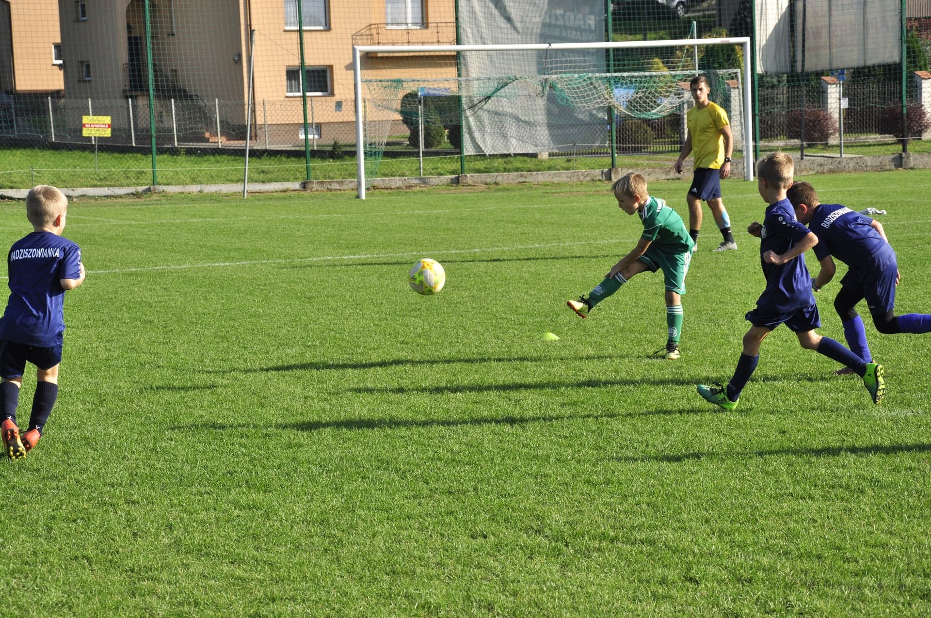Turniej Piłkarski dla rocznika 2012 - RADZISZOWIANKA CUP I EDYCJA. Fotorelacja. — zdjęcie 528