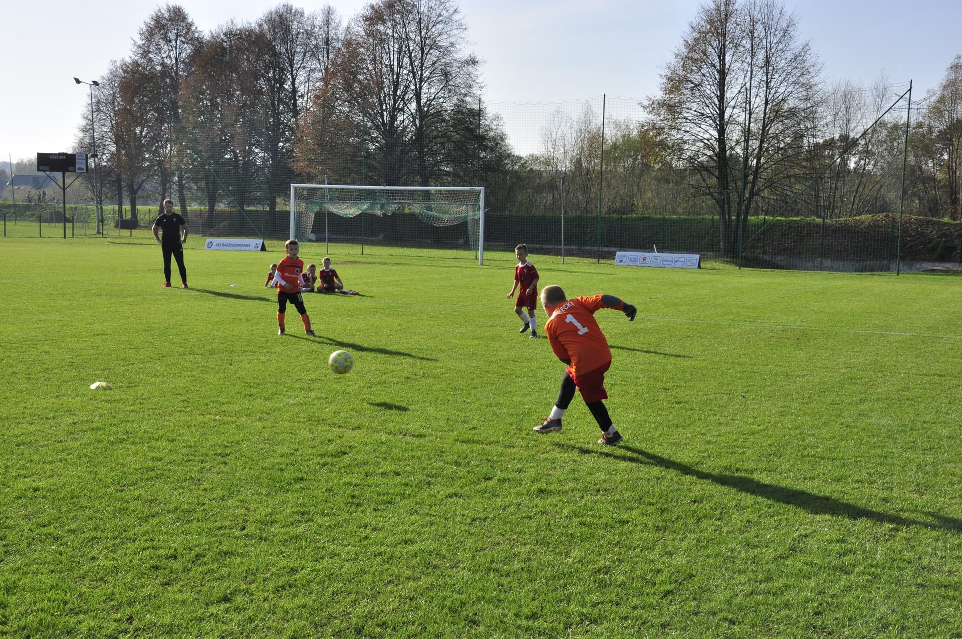 Turniej Piłkarski dla rocznika 2012 - RADZISZOWIANKA CUP I EDYCJA. Fotorelacja. — zdjęcie 537