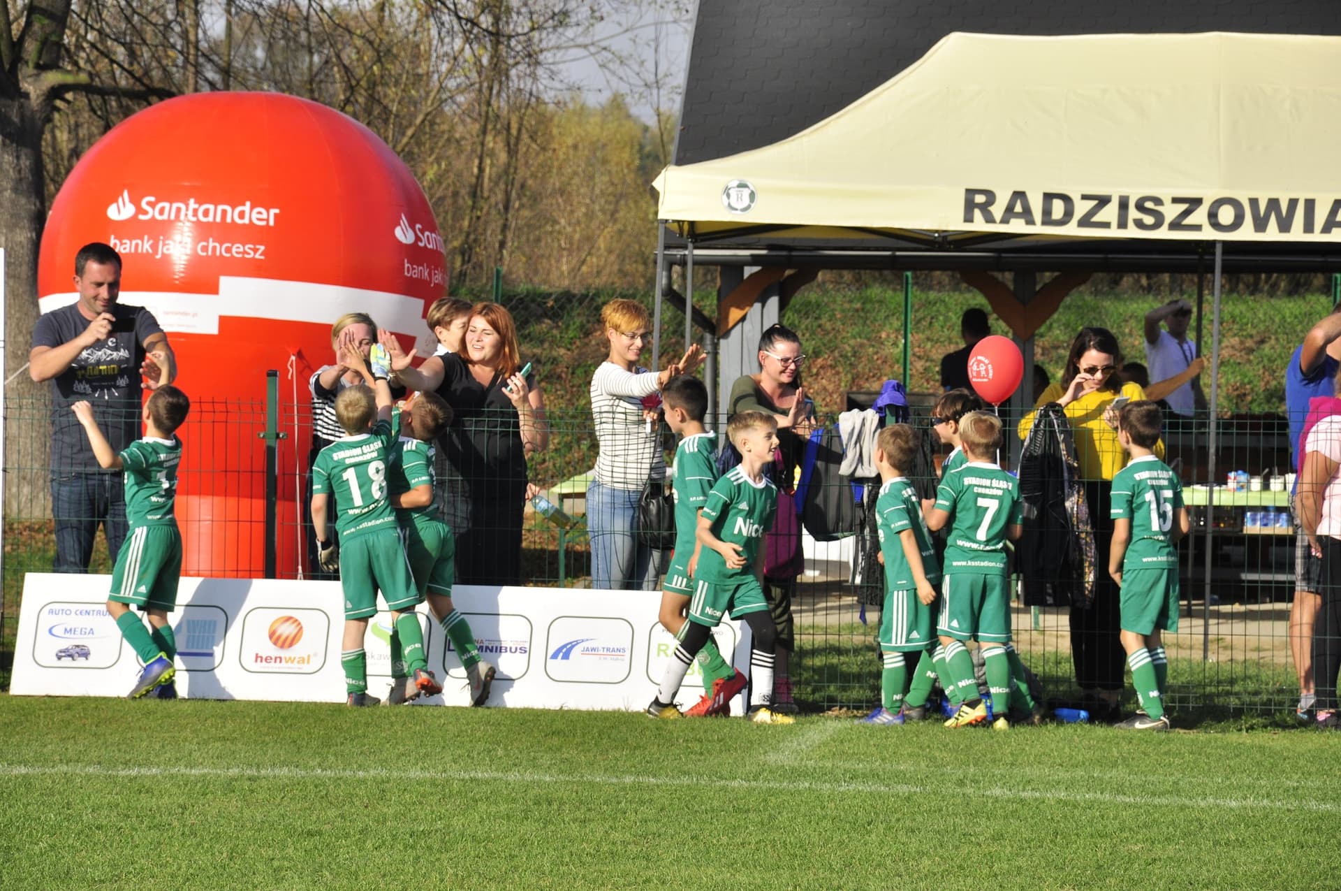 Turniej Piłkarski dla rocznika 2012 - RADZISZOWIANKA CUP I EDYCJA. Fotorelacja. — zdjęcie 569