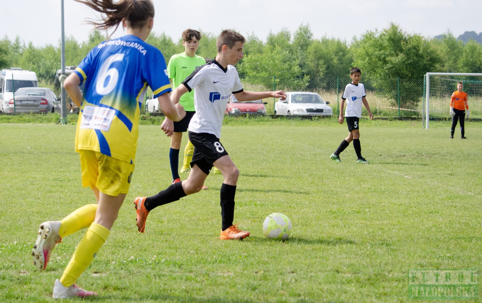 Radziszowianka Cup dla rocznika 2008 - piłkarski maraton w Radziszowie (foto)