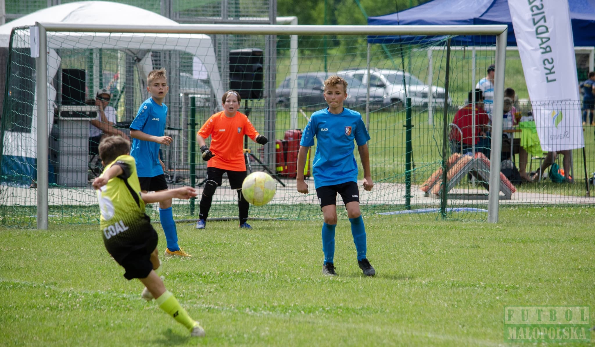Radziszowianka Cup dla rocznika 2008 - piłkarski maraton w Radziszowie (foto) — zdjęcie 175