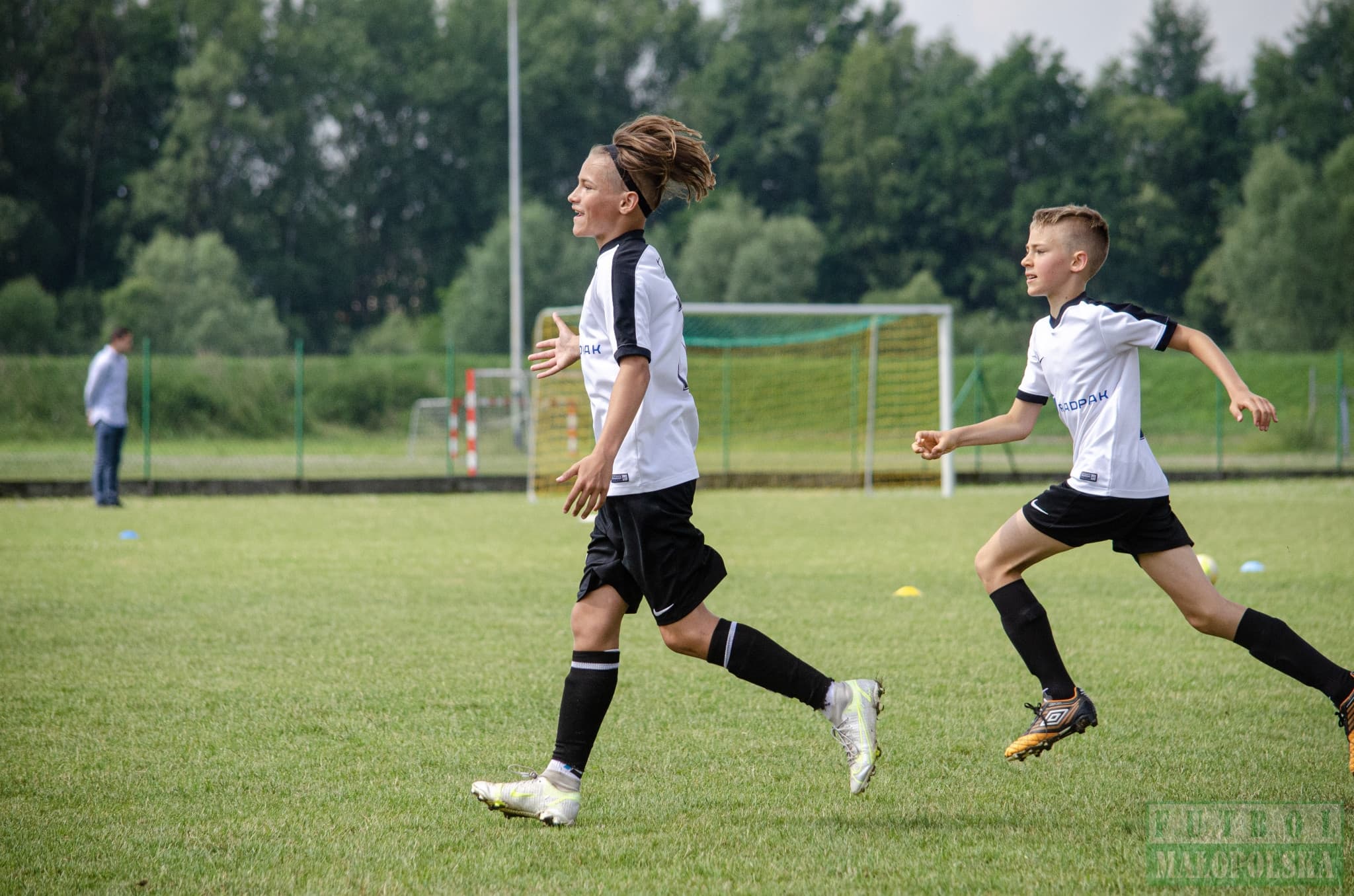 Radziszowianka Cup dla rocznika 2008 - piłkarski maraton w Radziszowie (foto)