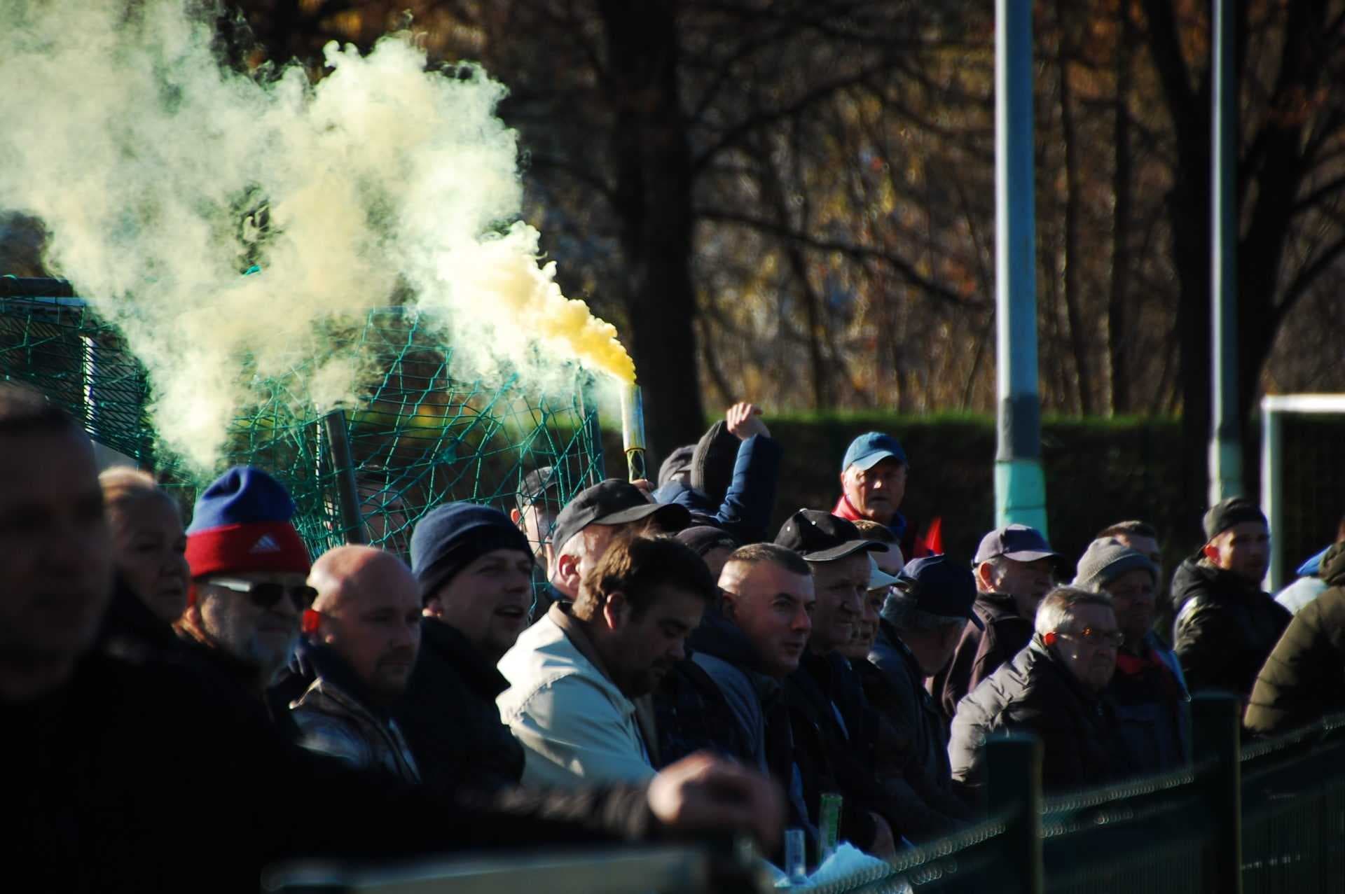 Radziszowianka - K.S. Orzeł Piaski Wielkie 5 :1 — zdjęcie 70