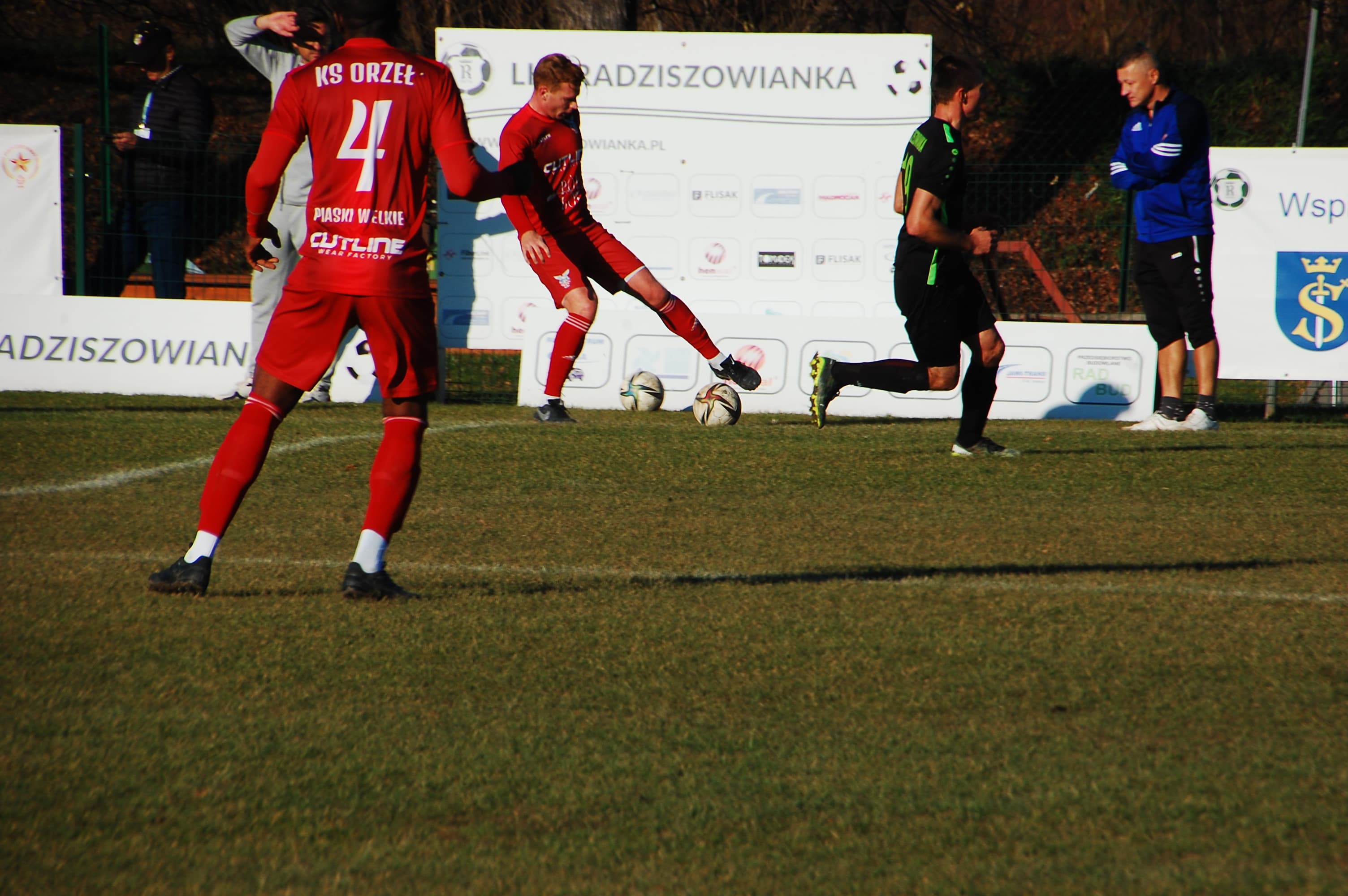 Radziszowianka - K.S. Orzeł Piaski Wielkie 5 :1