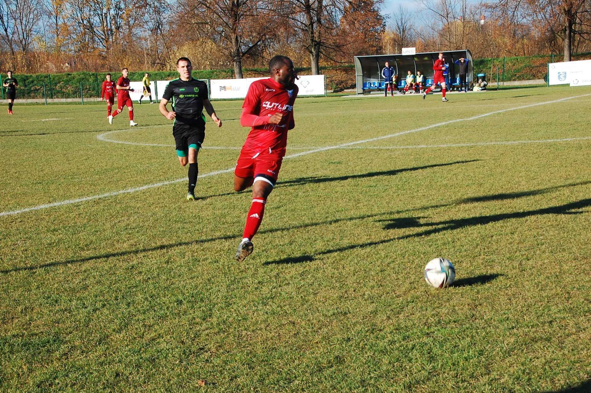 Radziszowianka - K.S. Orzeł Piaski Wielkie 5 :1