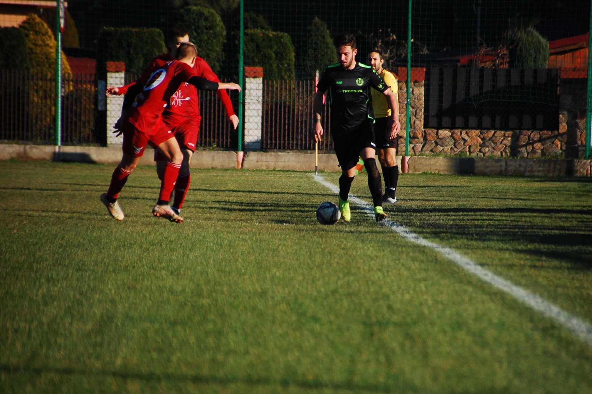 Radziszowianka - K.S. Orzeł Piaski Wielkie 5 :1