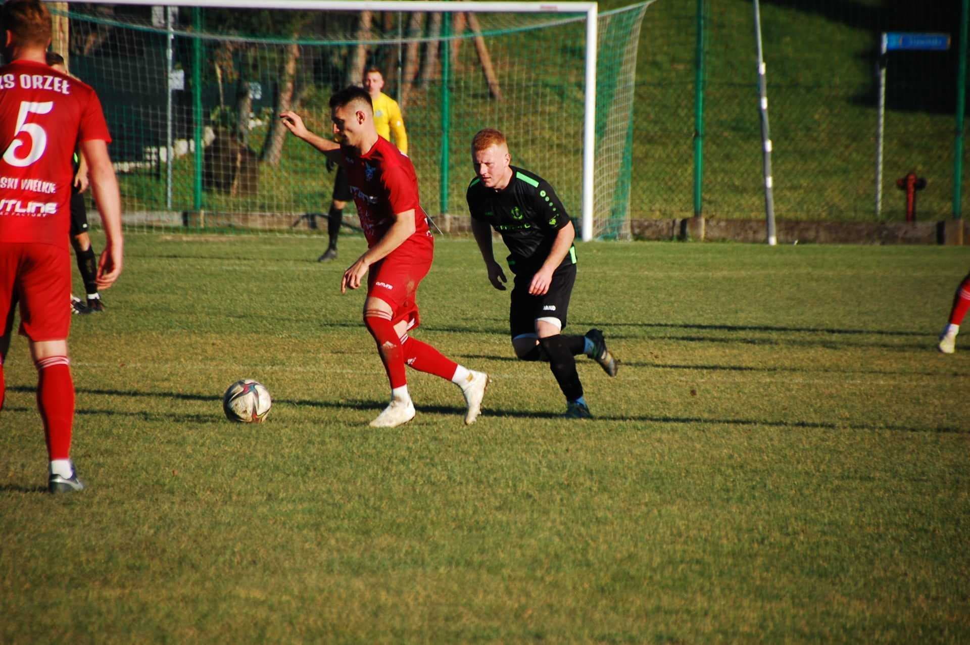 Radziszowianka - K.S. Orzeł Piaski Wielkie 5 :1 — zdjęcie 41