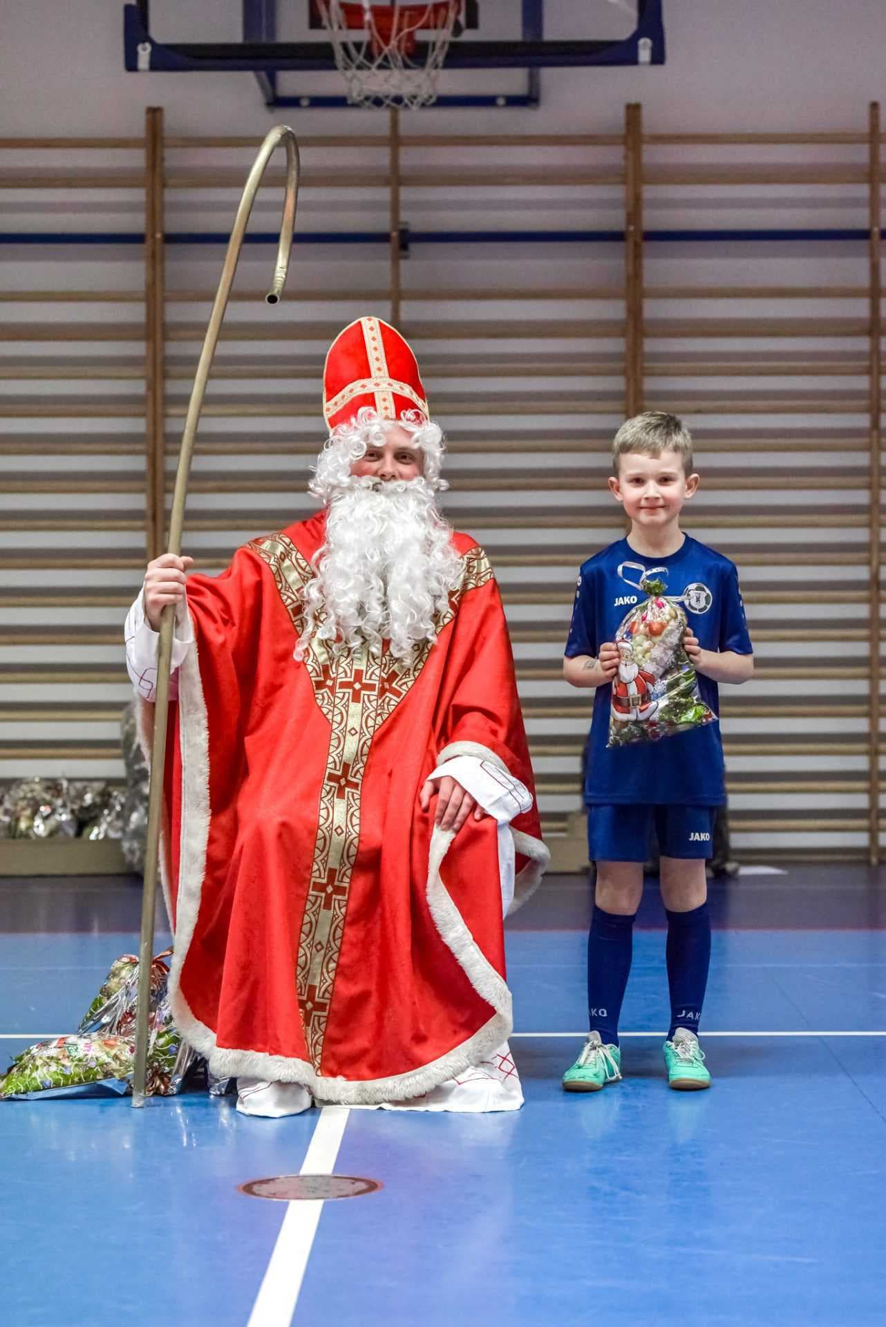 FOTORELACJA Mikołajki z Radziszowianka Radziszów  — zdjęcie 71
