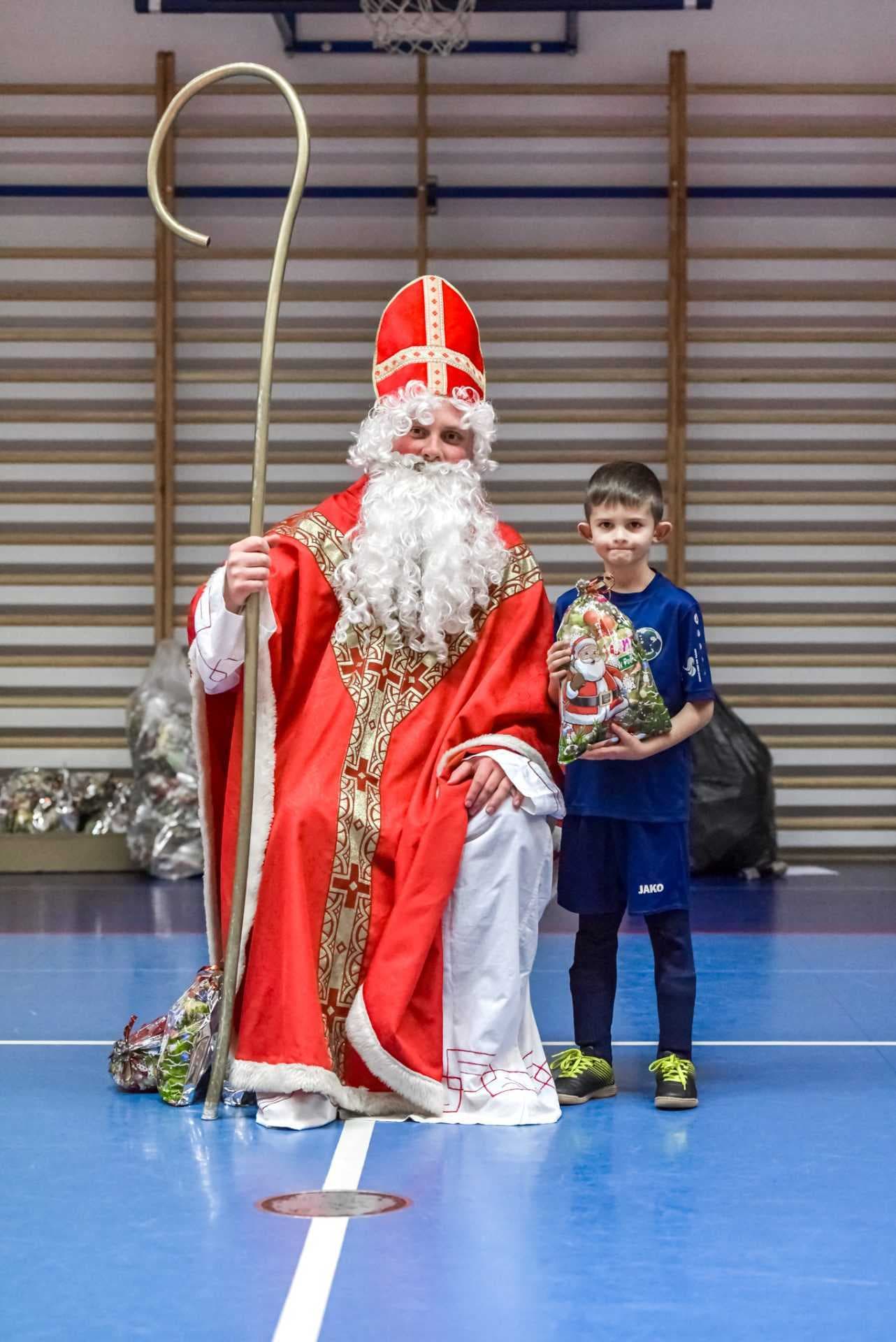FOTORELACJA Mikołajki z Radziszowianka Radziszów  — zdjęcie 73