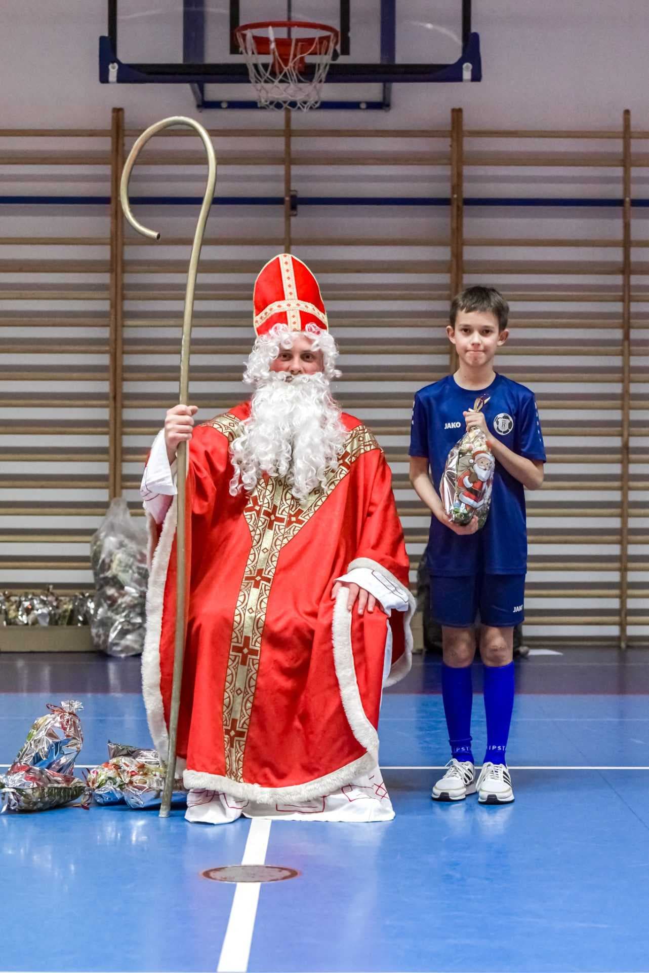 FOTORELACJA Mikołajki z Radziszowianka Radziszów  — zdjęcie 77