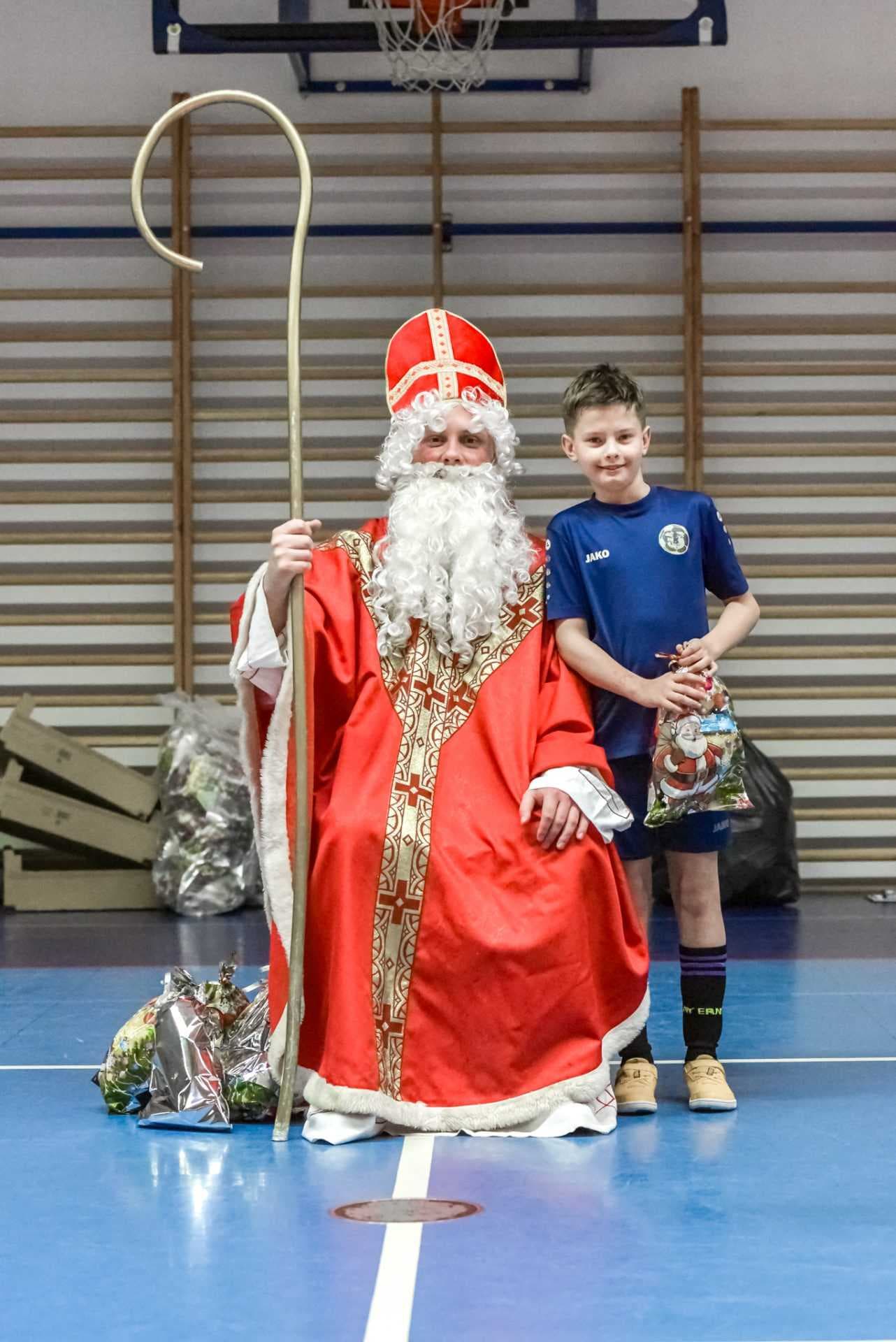 FOTORELACJA Mikołajki z Radziszowianka Radziszów  — zdjęcie 87