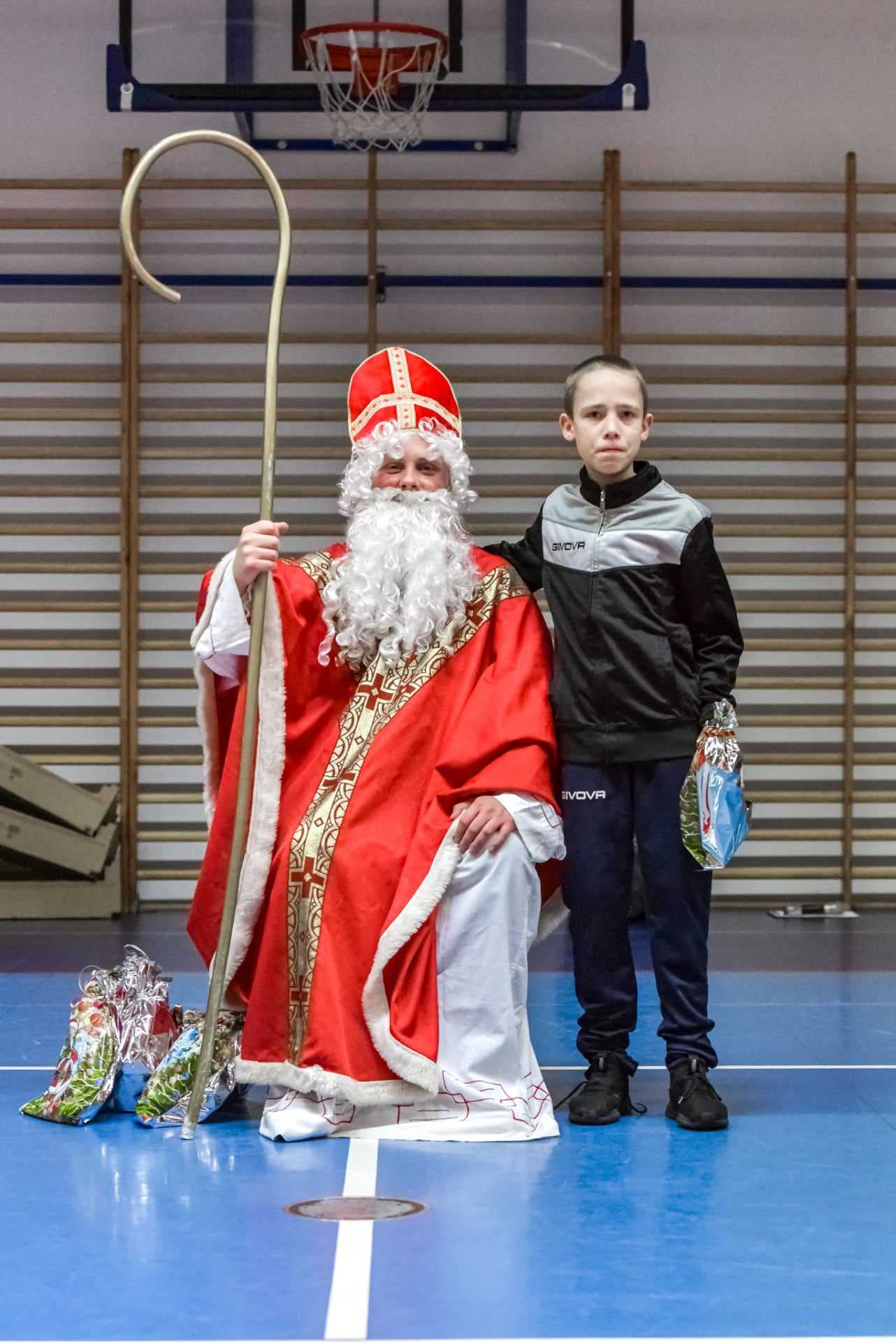 FOTORELACJA Mikołajki z Radziszowianka Radziszów  — zdjęcie 100