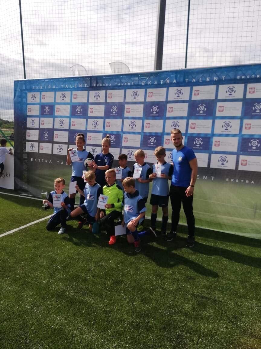 Orlik Starszy: Ekstra Talent