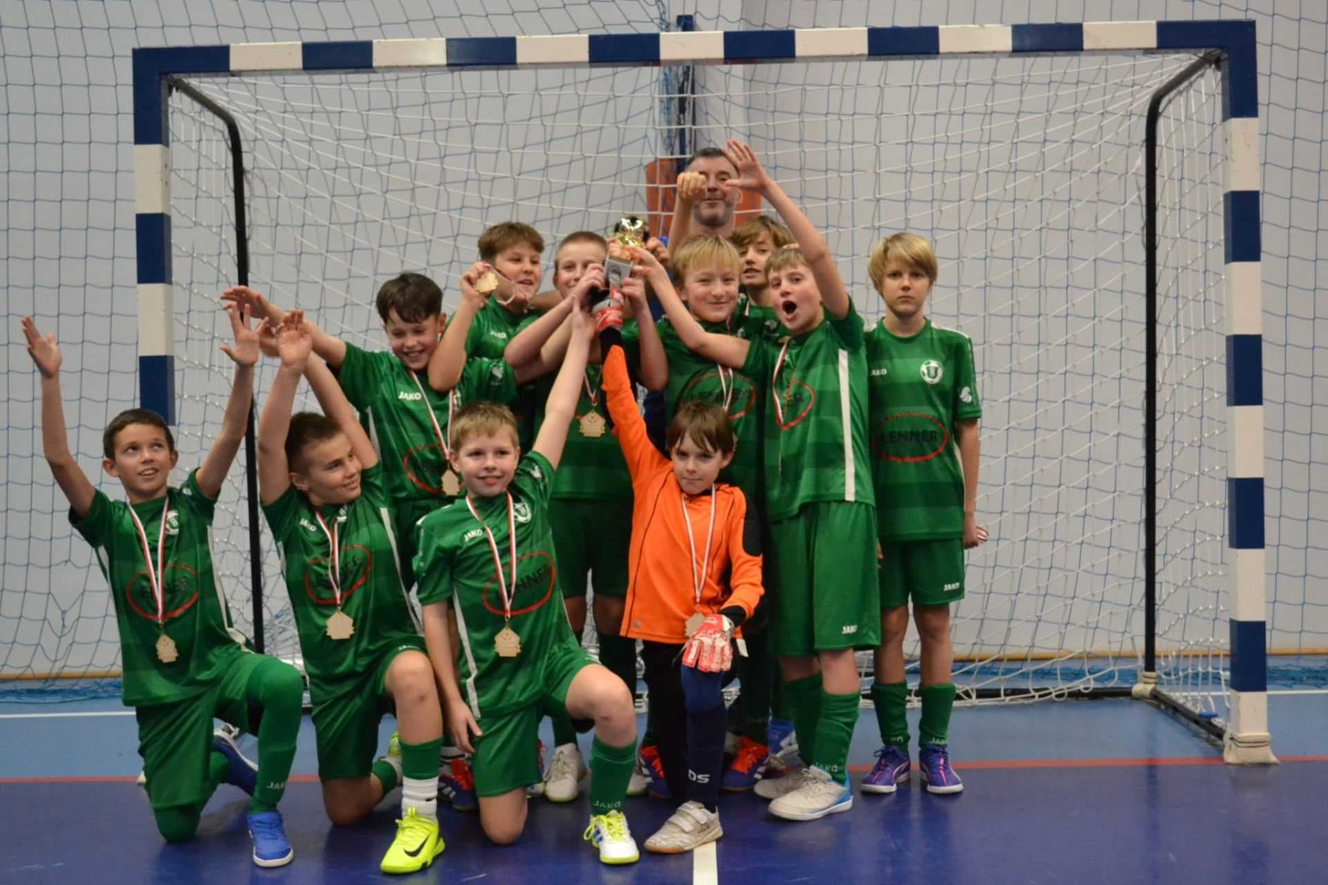 RADZISZOWIANKA CUP 2025 ORLIKÓW - PUCHAR JEDZIE DO KASZOWA!
